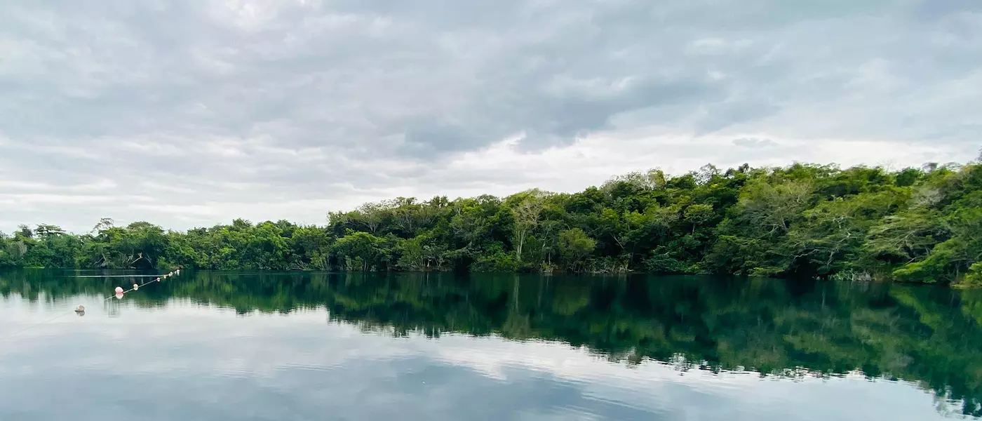 bacalar lake