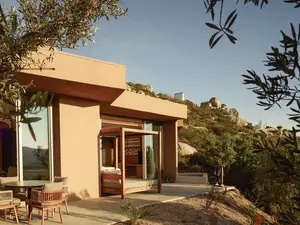 Serenity_Pool_Villa-with_Valley_Views-Banyan_Tree_Veya-Valle_de_Guadalupe